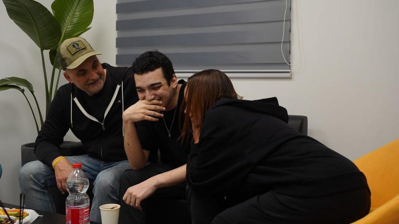 President Donald Trump met with Edan Alexander, who was freed in May from captivity with Hamas, on Tuesday — exactly two years after Hamas attacked Israel. 
This marks the second time Alexander, a 21-year-old American–Israeli who spent nearly 600 days as a hostage after Hamas abducted him after its initial attack on Israel, will visit the White House since his release from captivity. Alexander previously visited the White House in July. 
Alexander was raised in Tenafly, New Jersey, and headed to Israel when he was 18-years-old to volunteer for the Israel Defense Forces. He lived with his grandparents in Tel Aviv before he was taken hostage by Hamas. 
Alexander’s appearance at the White House also comes as the Trump administration has put forth a 20-point plan to end the conflict and return the 48 hostages still in captivity. The plan would require all hostages, both dead and alive, to be returned within 72 hours of Hamas signing off on the deal. It also calls for Israeli forces to withdraw its troops and for a complete disarmament of Hamas. 
Trump’s Justice Department has cracked down on Palestinian militant group Hamas, and established a new task force in March aimed at providing justice to the victims of Hamas’ Oct. 7 attack. 
Attorney General Pam Bondi said the group, known as Joint Task Force October 7, would focus on identifying, charging and prosecuting those who conducted the 2023 attacks, which took the lives of roughly 1,200 people — including 47 U.S. citizens. Hamas also took more than 250 people hostage that day, including eight U.S. citizens.
The IDF is the national military for Israel. Hamas has served as the governing body of Gaza.
Meanwhile, lawmakers on Capitol Hill have warned that antisemitic attacks are becoming more common in the U.S., in the aftermath of the ongoing conflict. Antisemitic violence reached a new high in 2024, according to the Anti-Defamation League, which recorded 9,354 antisemitic instances of harassment, assault and vandalism in the U.S. in 2024. That is a 5% increase from the 8,873 incidents recorded in 2023 and a 344% increase in the past five years.
‘The October 7 Hamas-led terrorist attack was not only a horrific assault on innocent civilians in Israel, including numerous American citizens, but it was also a wake-up call to the threats we face here at home,’ Rep. Andrew Garbarino, R-N.Y., chair of the House Homeland Security Committee, said in a Tuesday statement to Fox News Digital.
‘In the two years following this tragedy, acts of terrorism and targeted antisemitic violence are increasingly common on U.S. soil, as both foreign and domestic terrorists work to inspire lone-wolf actors,’ Garbarino said. ‘Jewish Americans continue to face intimidation and attacks simply because of their faith. This is unacceptable, and anyone who defends these calls for violence is complicit.’ 
Trump also met with Canadian Prime Minister Mark Carney Tuesday amid ongoing trade negotiations between the two countries.
<i>Fox News’ Caitlin McFall contributed to this report. </i>
This post appeared first on FOX NEWS Trump meets former Hamas hostage Edan Alexander on Oct. 7 anniversary